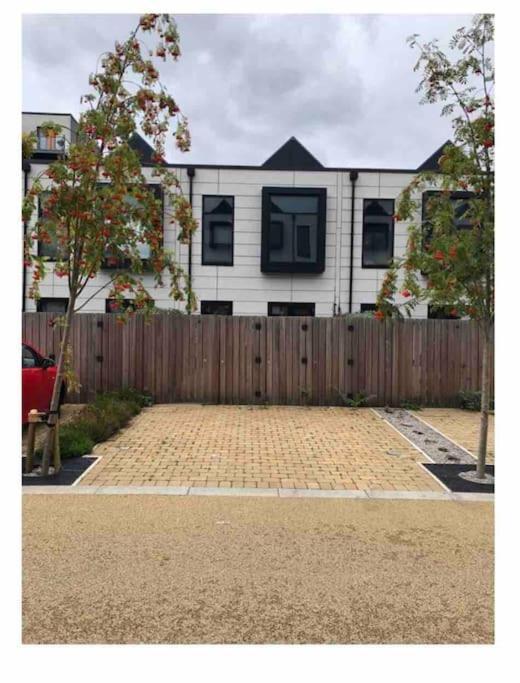 Large Townhouse 5 Beds With Two Parking Spaces - Manchester City Centre Extérieur photo